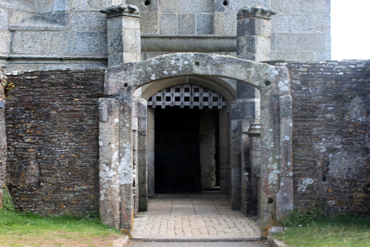 Castle Gate

(Pendennis Castle, Falmouth, Cornwall, August 2013)  

#photography #architecturephotography #architecture #castle #castles #fortress #fortifications #portcullis #EnglishHeritage #Pendennis #PendennisCastle #Falmouth #Cornwall