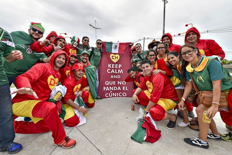 ChapulinErc20's tweet photo. Recuerda hablar de $CHAPU a cada reunión que tengas con tus amigos, si es que tienes alguno maldito nerd xD 

❤️💛Únete al Discord que quedan solo 5 días de preventa fase 1/3 💛❤️ https://t.co/fZsKTtNqUe