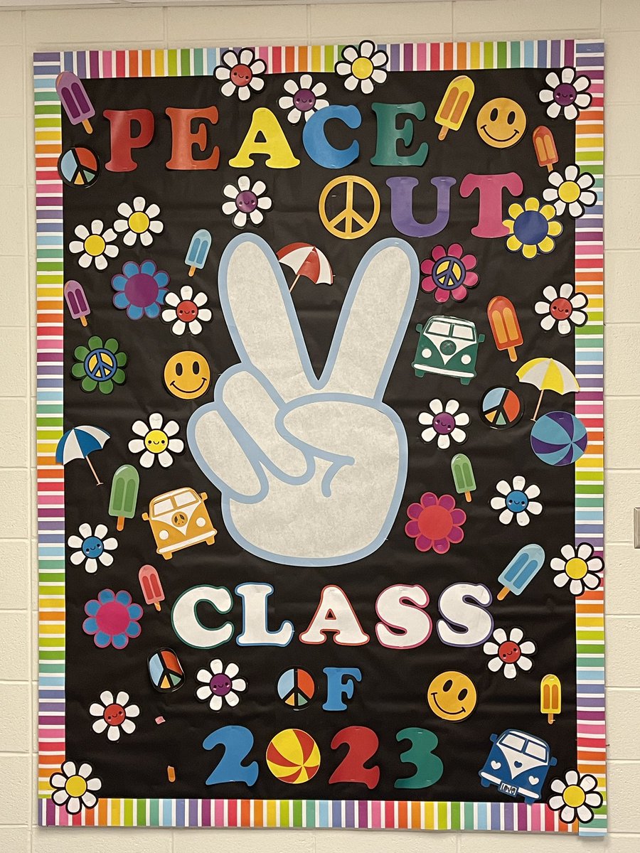 Another phenomenal end of the yr board by Mrs. Mason. Peace out to another school year. The energy was other worldly today. #lzmss #Bettertogetherd95
