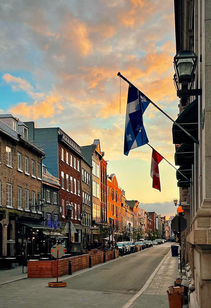 ChloeJayneAdams's tweet image. ⚜️🇬🇧
Excellente visite à Québec cette semaine pour faire le point avec le gouvernement du Québec sur nos priorités communes telles que : 

🔋la transition énergétique 
👷🏾‍♀️les minéraux critiques
💵notre relation commerciale 

@MRIF_Quebec @mrnfqc @economie_quebec @UKinCanada