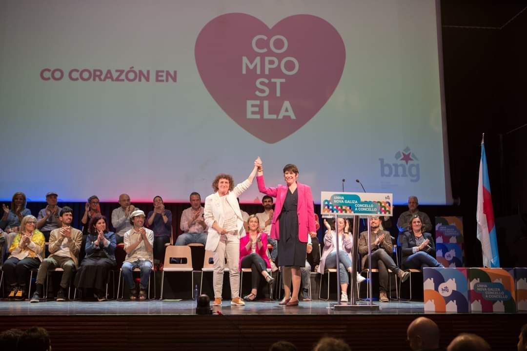 GorettiSRei's tweet photo. Poñemos o ramo a unha campaña cun equipo de luxo e estou segura de que faremos historia en Compostela.
#SantiagoMereceMáis
#CoCorazónEnCompostela https://t.co/EfnFIHCvFK