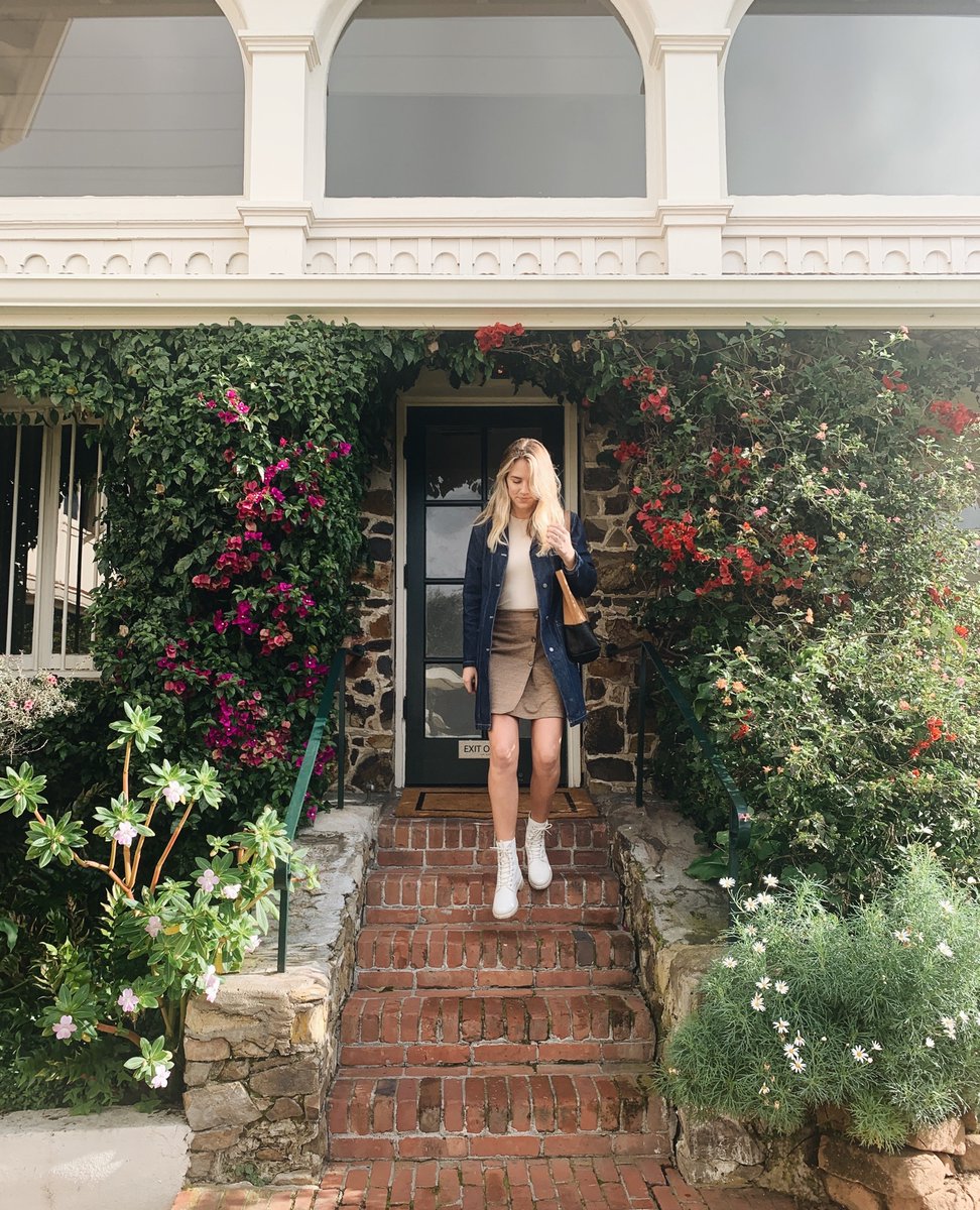 La Playa Hotel tweet media