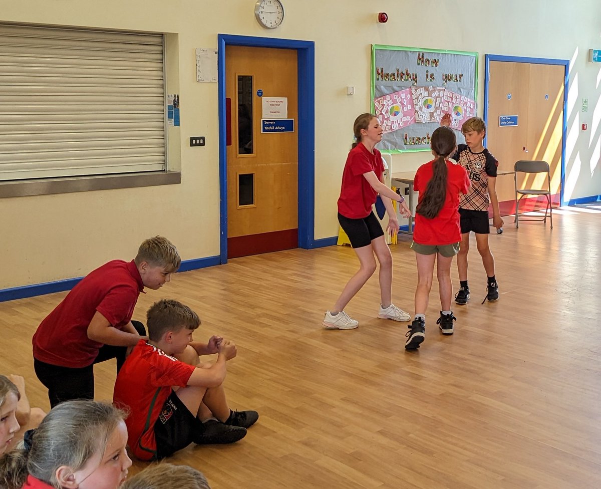 <a href="/upbeatwales/">Upbeat Music and Arts</a> dance performance day...and it was definitely worth the wait! High energy, great choreography and the best audience! Thanks to our lovely parents and carers who were able to make it, and of course to the amazing <a href="/UpbeatCharlie/">Upbeat Charlie</a> 👊 #rpsdosbarth4 #rpsdosbarth6