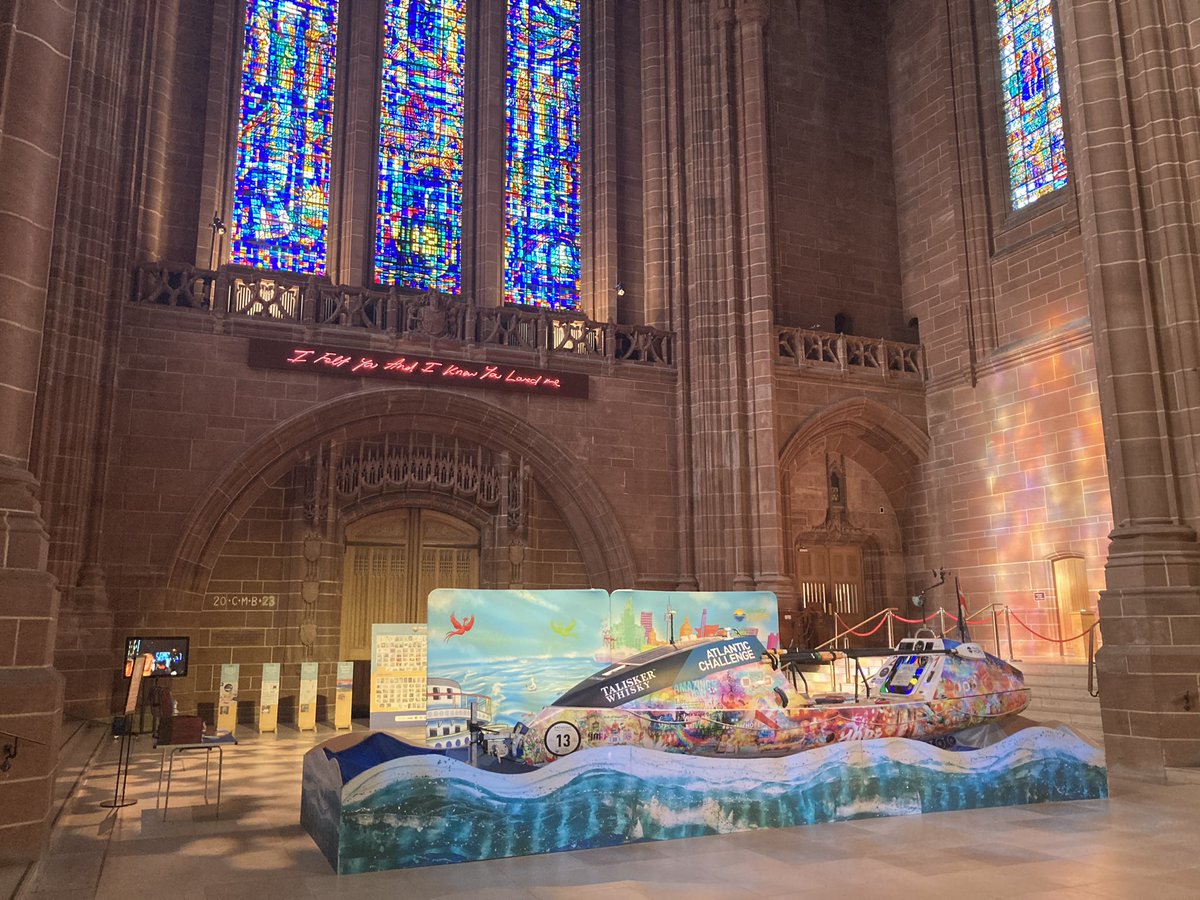 #boatofhope and a splash of colour @LivCathedral @berniehollywood