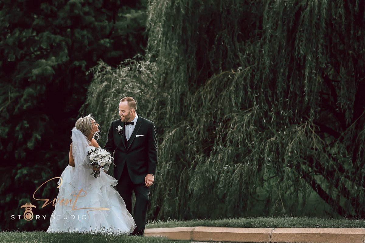 'The first time he saw her in her wedding dress and the look on his face said it all.'

#weddingphotography #wedding #weddingphotographer #weddinginspiration #weddingdress #bride #weddingideas #groom #weddingplanner #weddingphoto #weddings #prewedding #instawedding