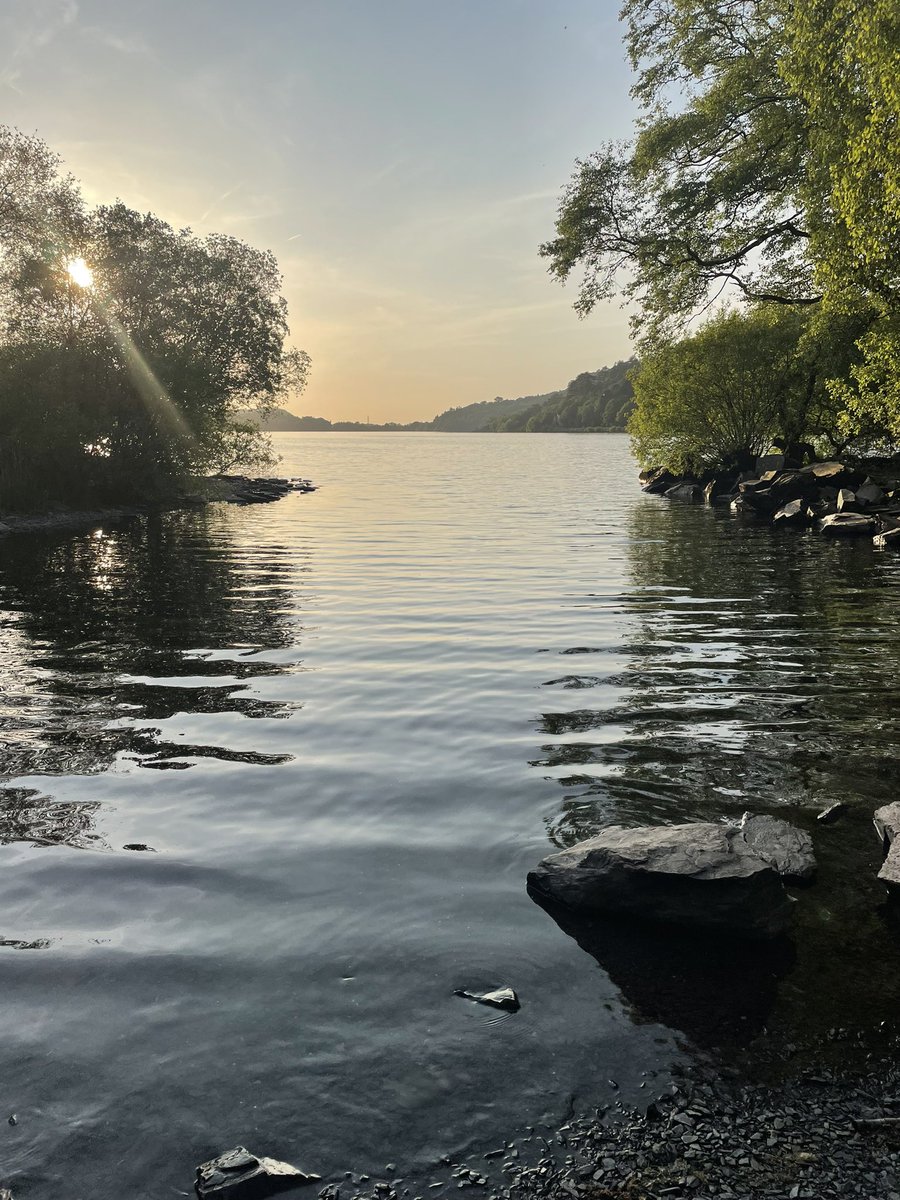 MissBlodynTatws's tweet photo. Clear my head before tomorrow #NorthWales #padarn https://t.co/BLTfvJf4RY