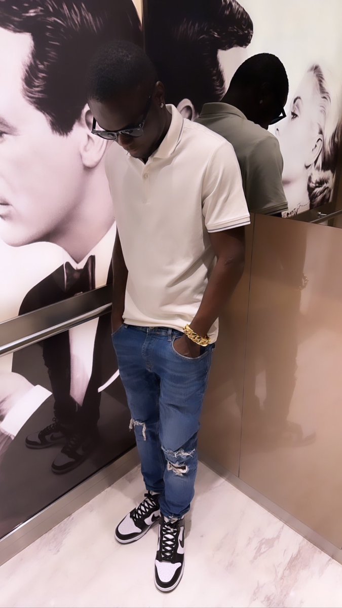 Senatornw's tweet photo. Even though my platefull, I can't complain,it's everything that I
prayed for ,#mymoto prayGodisworking🌹💰 https://t.co/stytfwOpsi
