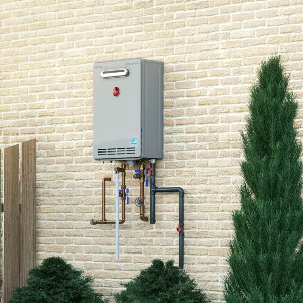 Here are #prosandcons to keep in mind   when deciding if a tankless water heater is right for your home. #renovate  cpix.me/a/170316517