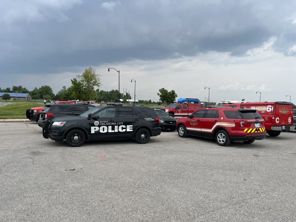 Chris Yu tweet media