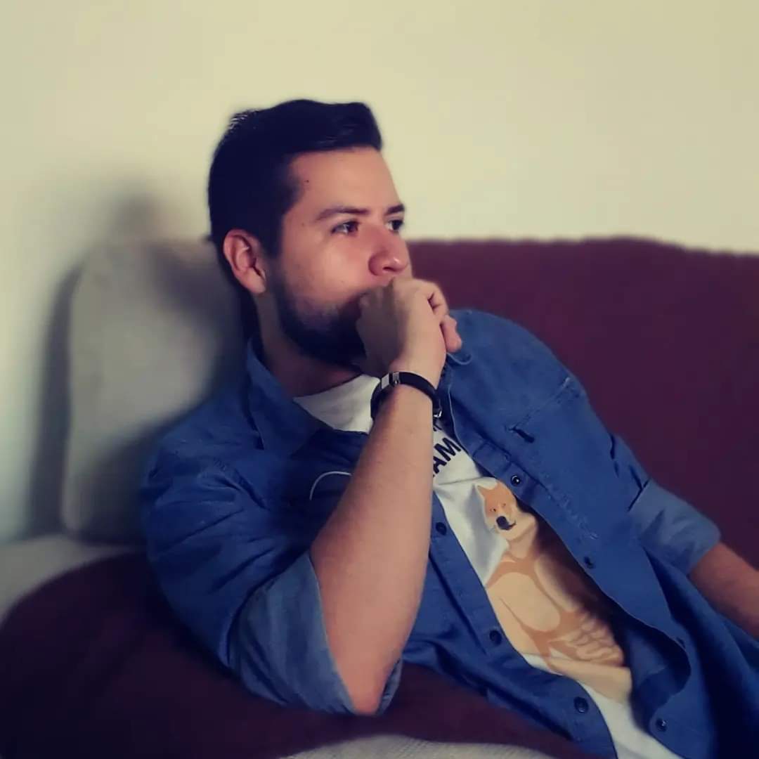 Jesus15Ramirez's tweet photo. En la vida algunas veces se gana y otras veces se aprende.🦁🖤

#Jesus15Ramirez https://t.co/Cxpst0CHJA