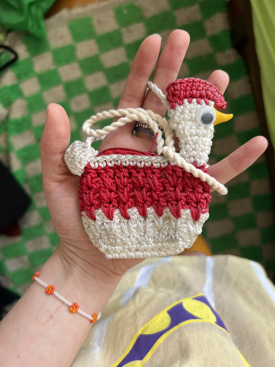 beycca's tweet image. purse for metlife