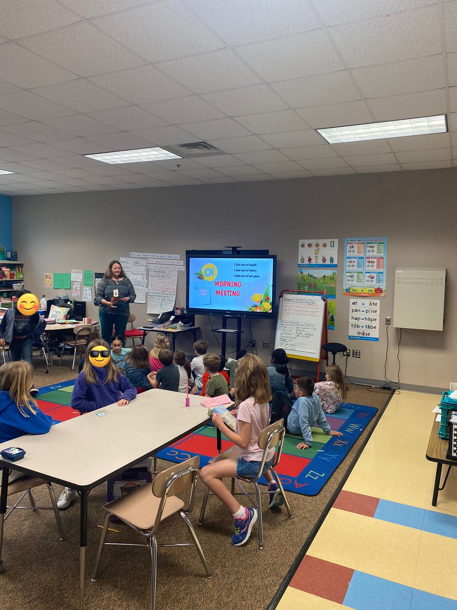 ABC Countdown: V is for Visit second grade! So fun to watch some past students of mine help my current ones be ready for July 🥹