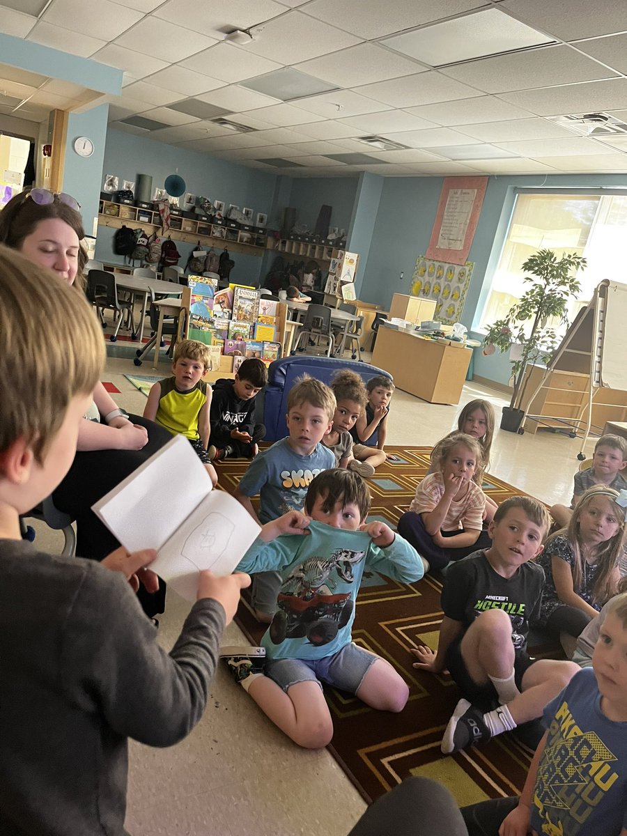 MmeCowper's tweet photo. Some friends shared their learning with the class during our consolidation! We had a great time asking questions about our friends’ creations in order to deepen our learning. @MsMcNiece @MsYhapRECE https://t.co/bjWo13FVpH