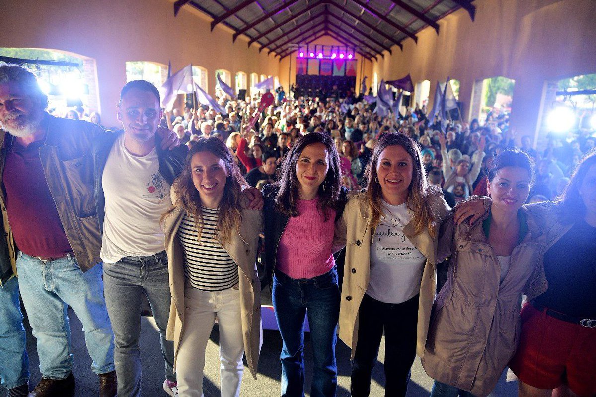 RbSotomayor's tweet photo. Aquí vine. De mi barrio a la candidatura. Dispuesto a devolver a nuestros barrios la dignidad que se merecen. 

El #28M a demostrar una vez más, que #SiSePuede https://t.co/S1TykemP2Y