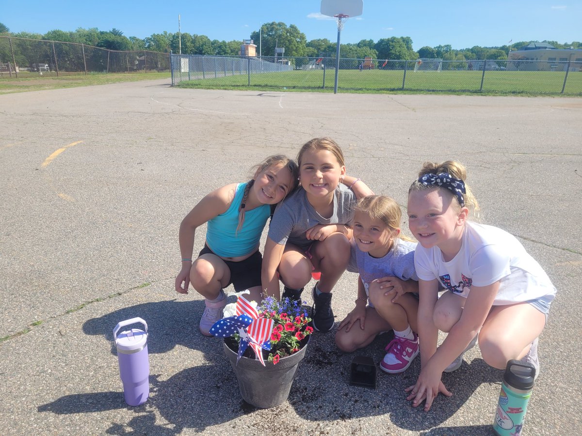 Amanda Gallerani tweet media