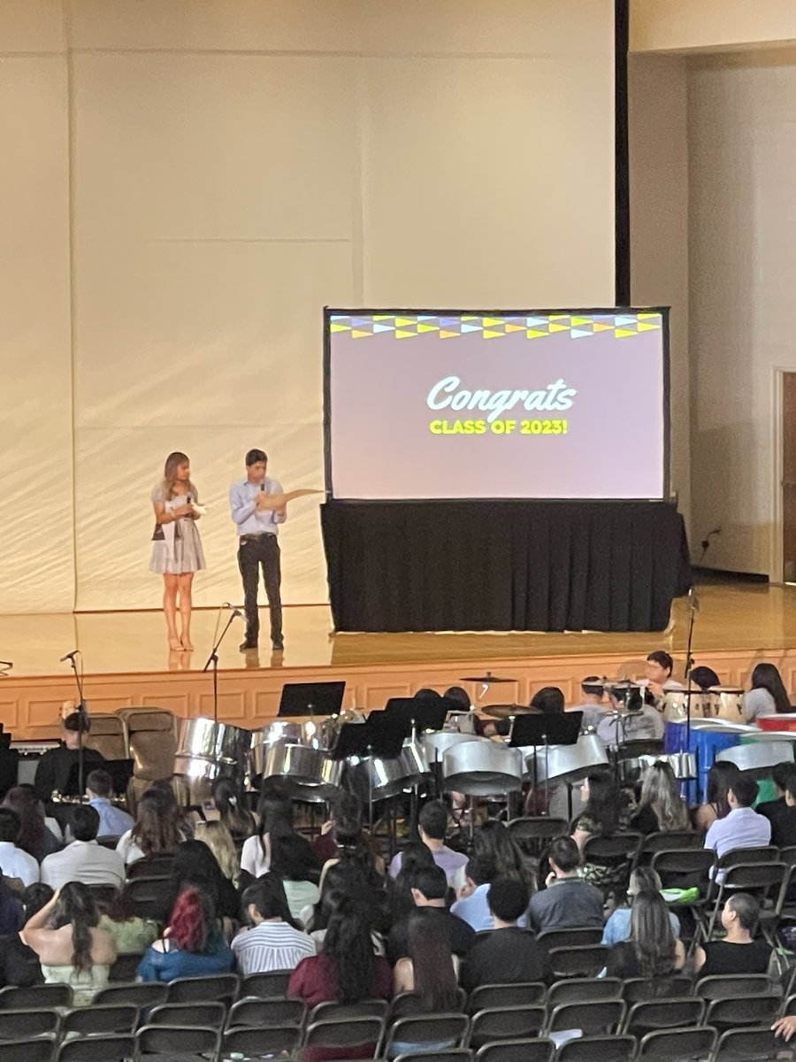 MsAstridATX's tweet image. What a great experience yesterday during the Commitment Ceremony for our KIPPsters from Brave and Collegiate. Congrats Class of 2023!! #KIPPForward #KTXAustin