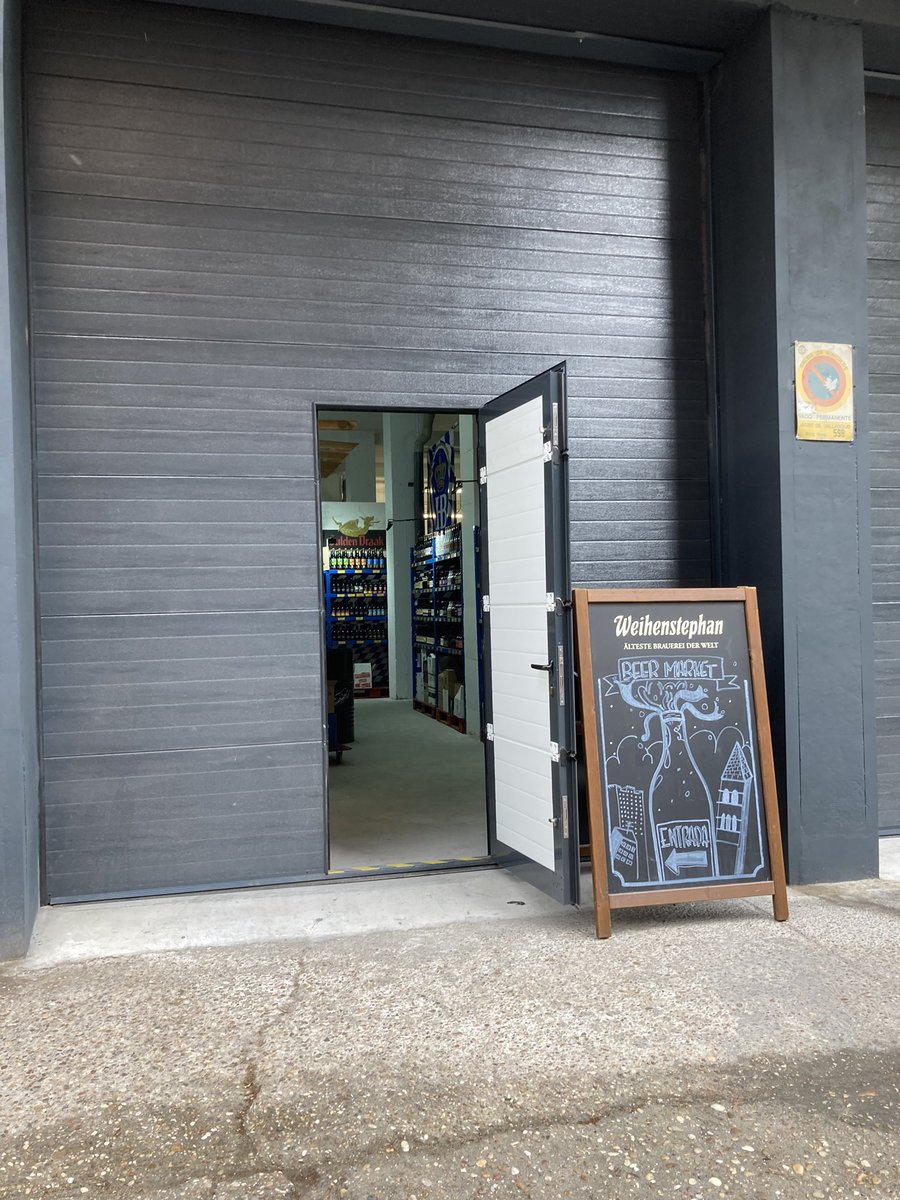 Rubengzamora's tweet photo. Visitando nueva dirección de @BeerMarketVa @Disbeer_ , en calle Mirabel ( cerca del puente mayor ) #Valladolid https://t.co/ukZoEejxt4