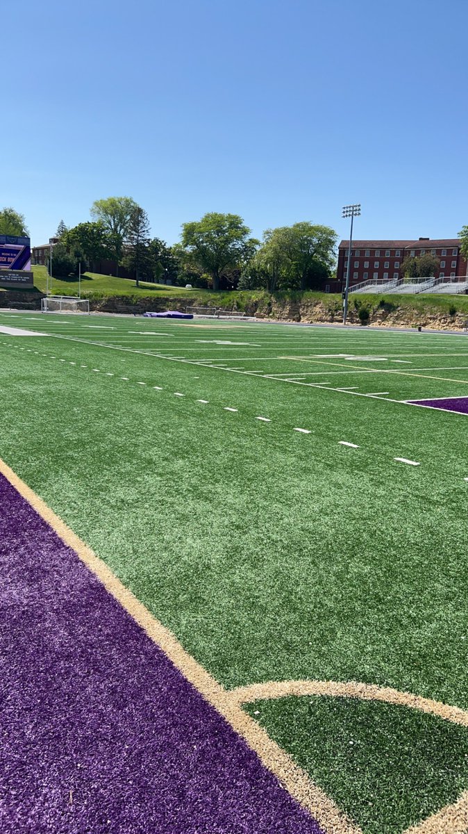 Thank you <a href="/FBCoachBlaze/">Coach Blaze</a> and <a href="/FootballCoachO/">Coach Jake Olsen</a> for the visit at Loras. DuHawk Strong