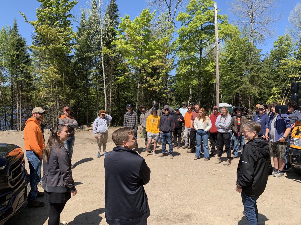 HHSS_TECH (@hhss_tech) on Twitter photo Career exploration, with the Haliburton Home Builders Association; thx for the guided tour. <a href="/aggie_tose/">Aggie Tose</a> , Kevin from HHBA and our tour guide Graham from AboveBoardCarpentry. Proving there is more to the trades than pounding nails. <a href="/HHSS_RedHawks/">Haliburton High SS</a> <a href="/HHSS_Tech/">HHSS_TECH</a> <a href="/TLDSB_Pathways/">TLDSB Pathways</a> Career exploration, with the Haliburton Home Builders Association; thx for the guided tour. <a href="/aggie_tose/">Aggie Tose</a> , Kevin from HHBA and our tour guide Graham from AboveBoardCarpentry. Proving there is more to the trades than pounding nails. <a href="/HHSS_RedHawks/">Haliburton High SS</a> <a href="/HHSS_Tech/">HHSS_TECH</a> <a href="/TLDSB_Pathways/">TLDSB Pathways</a>