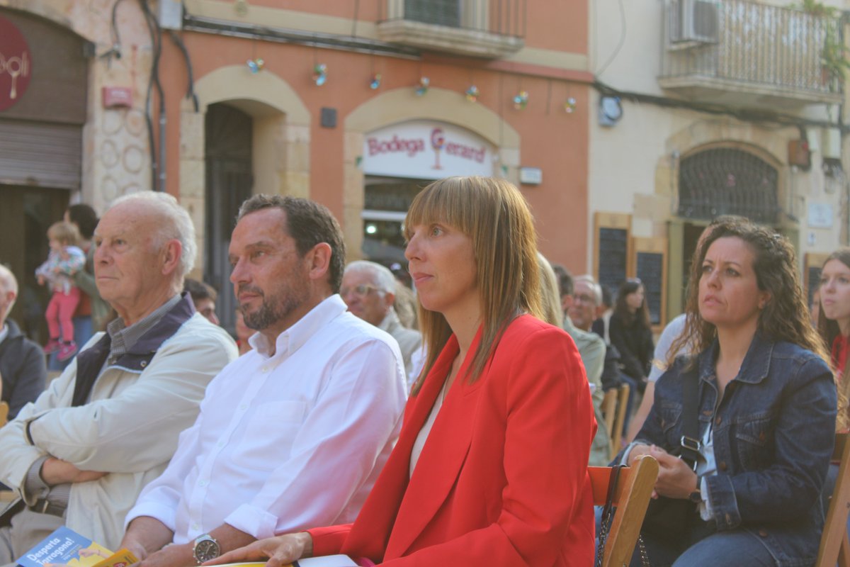 sitarragona_cat's tweet image. Avui #SíTarragona hem tancat la campanya amb un acte a la plaça del Fòrum.

Hem fet una campanya en positiu i propositiva i hem demostrat ser l’alternativa que ofereix el canvi real que Tarragona necessita.