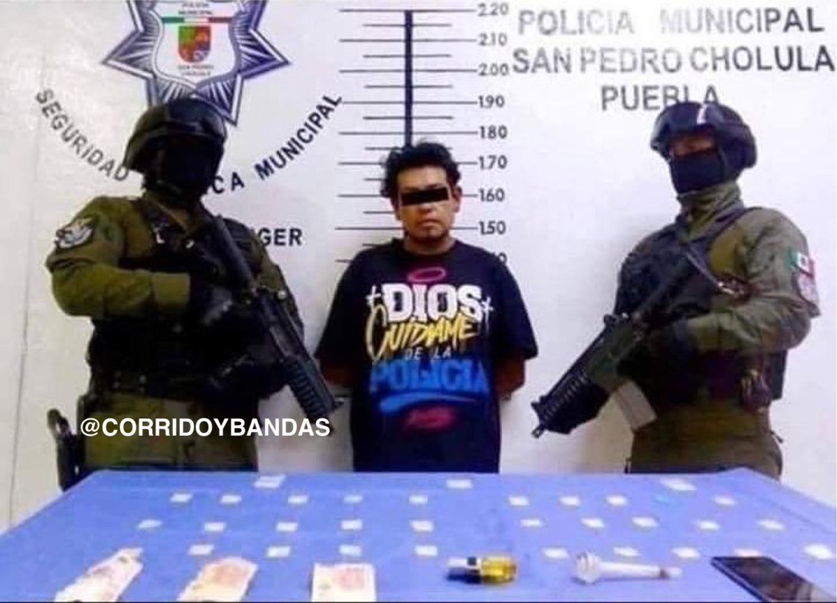 corridosybandas's tweet photo. Cuando Diosito te deja en visto. https://t.co/GVpQHZ9Y1Y