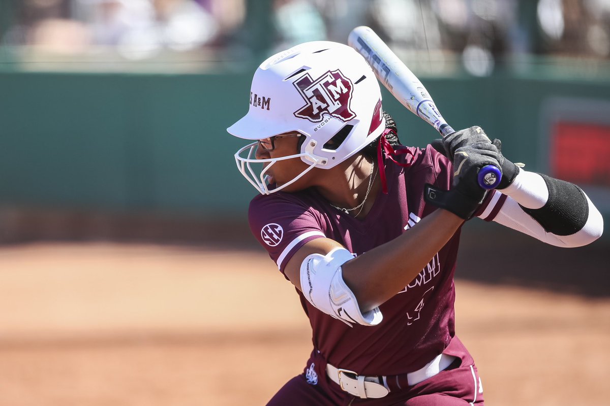 Bre Warren tweet media