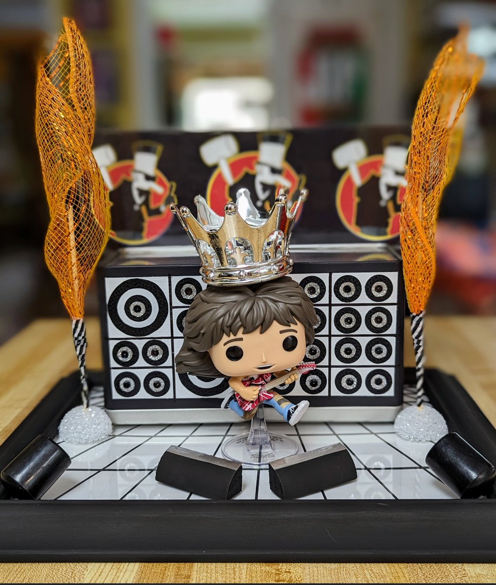 I took inspiration from your <a href="/OriginalFunko/">Funko</a>   <a href="/eddievanhalen/">Eddie Van Halen</a> stage <a href="/SOYBmusic/">C. West</a> and built one of my own! <a href="/WolfVanHalen/">Wolf Van Halen</a> <a href="/Wolfiesmom/">valerie bertinelli</a> <a href="/alexvanhalen/">Alex Van Halen</a> <a href="/GregRenoff/">Greg Renoff</a> <a href="/TheTapesArchive/">The Tapes Archive</a> <a href="/NerdHalen/">Nerd Halen</a> #panama #vanhalen #eddievanhalen