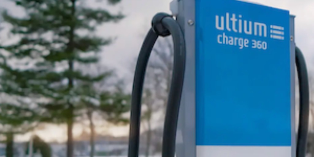 Together with its dealers, #GeneralMotors is aiming to install 40,000 Level 2 electric car chargers in U.S. and Canada. #gm #gmcars #evcharging #evchargingstations #evchargingstation #cardealership