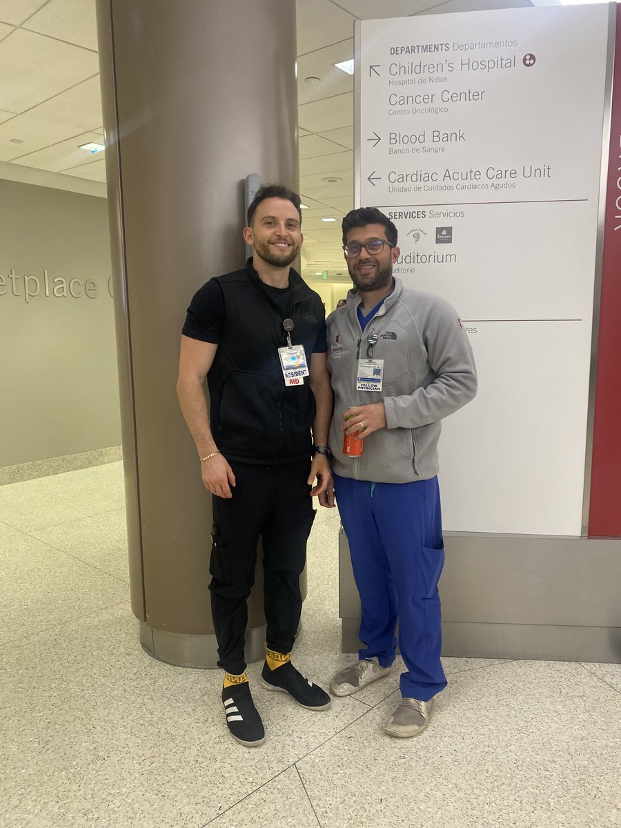 Current Stroke Fellow Dr. Nick Koroneos on the right and future 2024 Stroke Fellow Dr. Solomon Khamishon on the left we’re on consults this week. 
We saw everything this week thrombectomy cases, double ica stents, CRAO, Cn3 and 6 palsy’s, GCA
#neurotwitter #MedTwitter #stroke