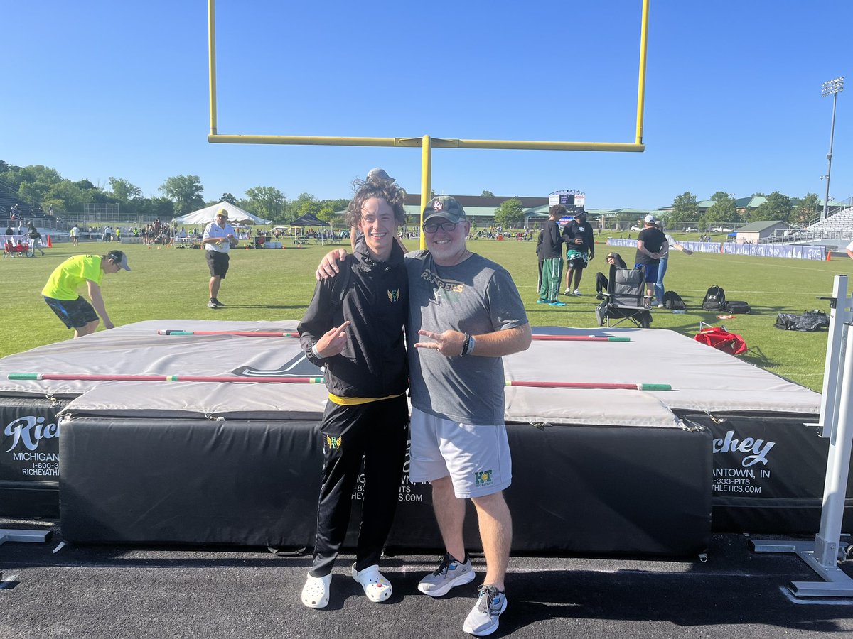 HTHS Track&Field tweet media