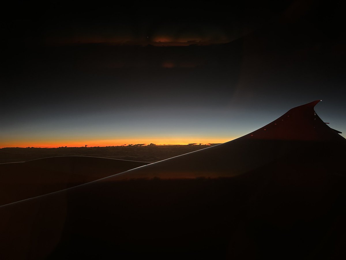 anthonyspiteri's tweet photo. 12 hours of sleep DFW-SYD was the best kind of #VeeamOFF time warp I needed.
One last SYD-PER leg to go! https://t.co/Cr6SWBTbdn