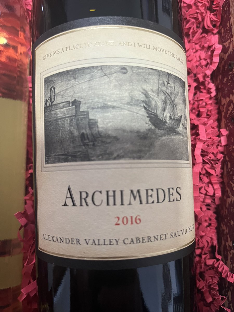 BorgheseAmira's tweet photo. So a friend stopped by and gave me these today. Now just waiting for it to be 5 so I can go home, put on some music, light my candles and pour a glass of Archimedes 2016 #WineMe https://t.co/Jw0pPDmcES