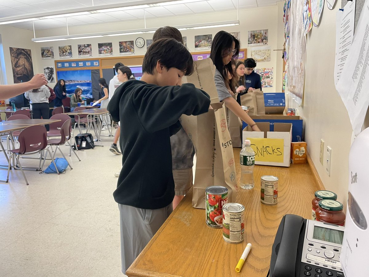 Meredith Dutra tweet media