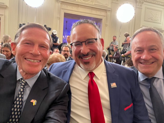 Happy three UConn fans—@SecCardona & @SecondGentleman with me in a wondrous moment at the White House waiting for the @UConnMBB team & President Biden.