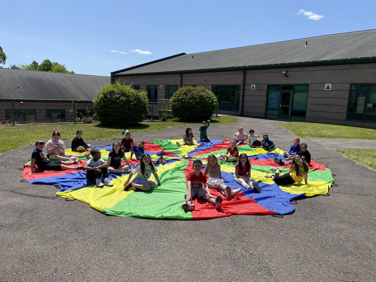 MrsSchellJTPS's tweet photo. #JTPS had a little parachute 🪂 fun for CT “Get Outside and Play Day” today! ☀️ https://t.co/TepZtFqcNP