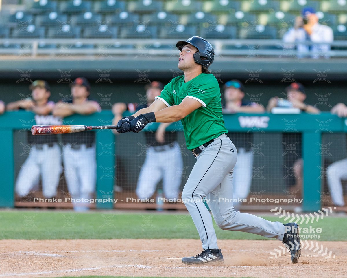 phrakephoto's tweet photo. Calyn Halvorson (13) LF UVU Wolverines @lacalhal13 @UVUbsb #GoUVU #UVU #ProtectTheDen #uvuwolverines #utahvalley @d1baseball @CollegeBallNat
#collegebaseballplayer #ncaa #ncaabaseball @ncaabaseball @WacAthletic #WACbsb https://t.co/fXTrZ2wQ2B