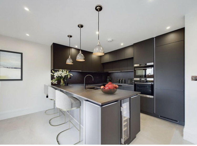PureHomesUK's tweet photo. #family #familyliving #nextlevelliving #SustainableLiving https://t.co/gjs4I7DCHk