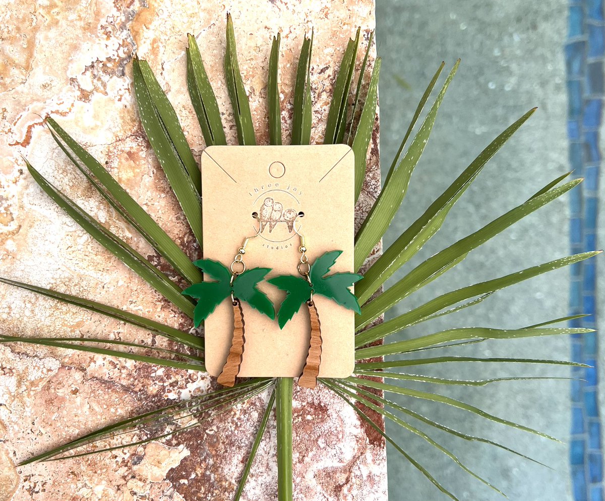 threejaystudios's tweet photo. Ready for summer! 🌴☀️

$14.00 *Free Domestic Shipping* 💛

https://t.co/bQDdMMnvOF

#handmade #handmadejewelry #summervibes #summerfun #summer

https://t.co/wiDbAXfiMY https://t.co/F85cGBSF79