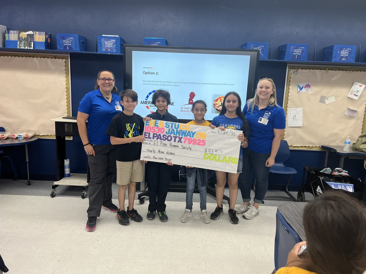 diana_saenz_'s tweet photo. Our amazing EHES student council donated to @humanesocietyep great way to give back to our community eagles!! 👏🏻🐱🐶❤️ #ehesstucco https://t.co/bUGgKhRQ6T