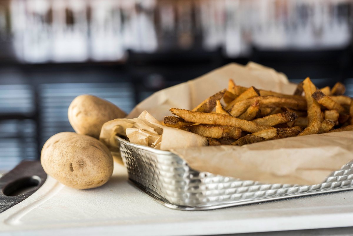 MrBrewsJunction's tweet photo. Who's tried our Fresh Cut Fries https://t.co/t3CGUjYgAU