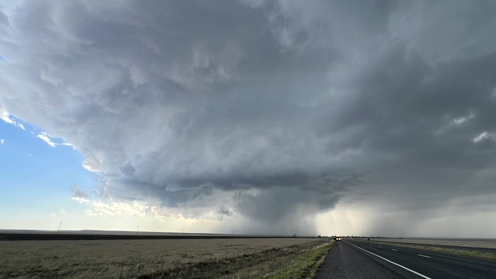 Jessica Moore tweet media