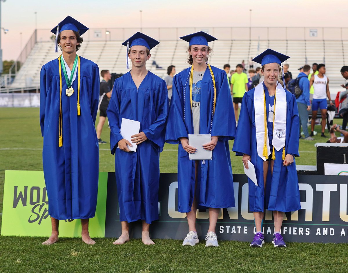 💙💙💙
<a href="/HDGXC/">HD Girls XC/Distance</a> <a href="/hd_athletics/">HD Athletics</a>