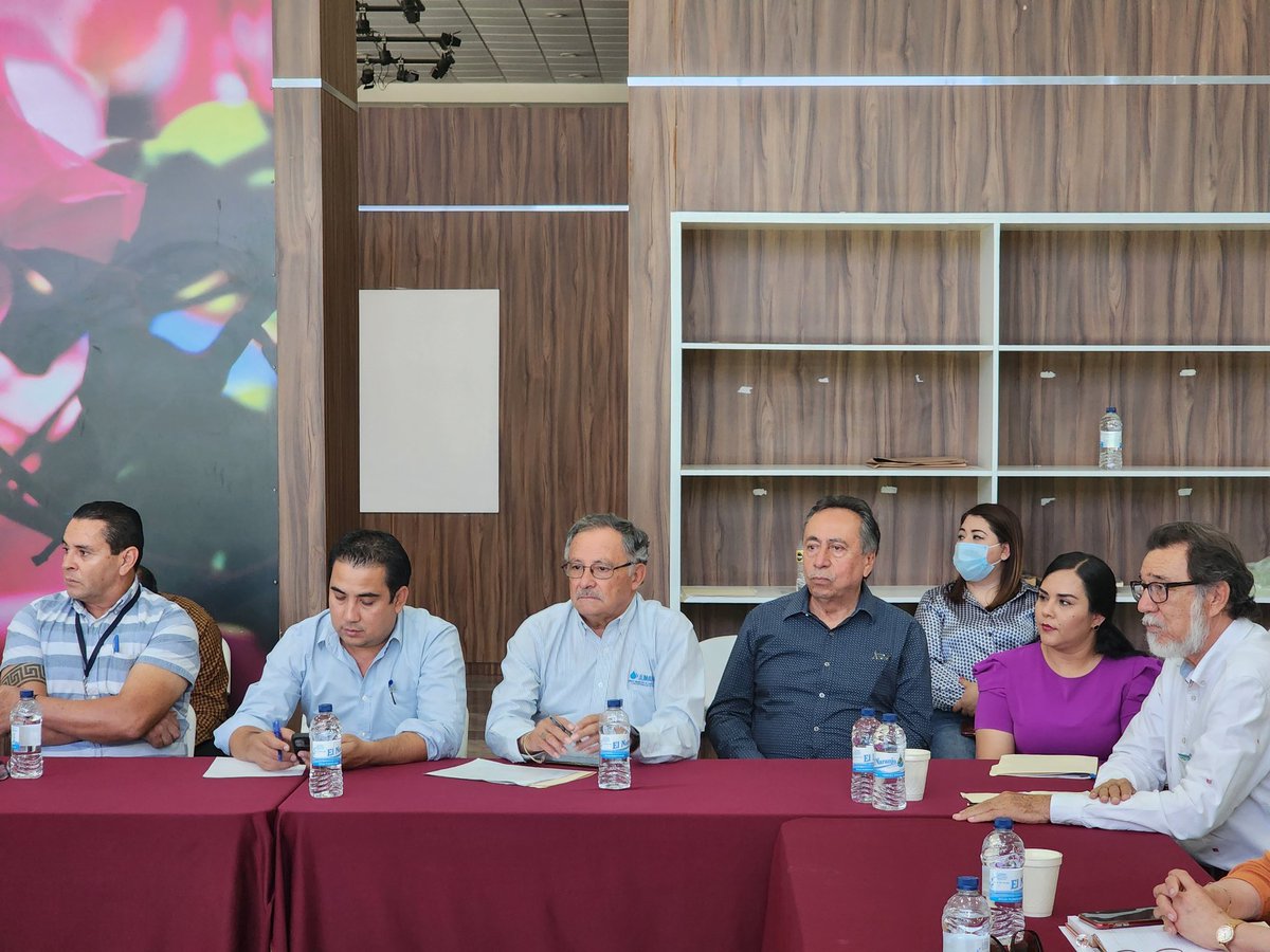 STRCSinaloa's tweet image. Reconocer la participación de los beneficiarios de programas, obras y/o acciones de gobierno en labores de vigilancia, es muy importante para @sinaloagobmx, por eso se promueve el Premio de Contraloría Social Sinaloa 2023.
Se trabajó con Guasave, Ahome y Sinaloa.
@ContraloresMX