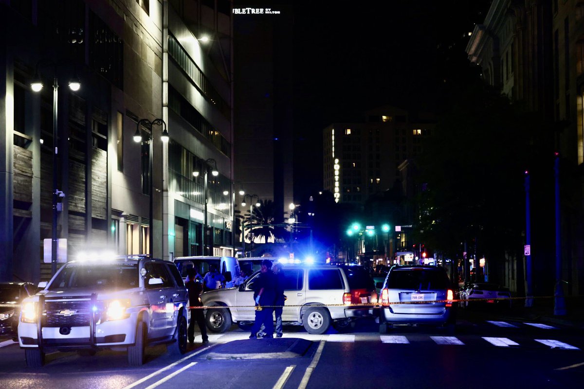#NOPD investigates the scene of a homicide at the intersection of North Peters and Iberville Street in the #FrenchQuarter
<a href="/NOLAnews/">NOLA.com</a>