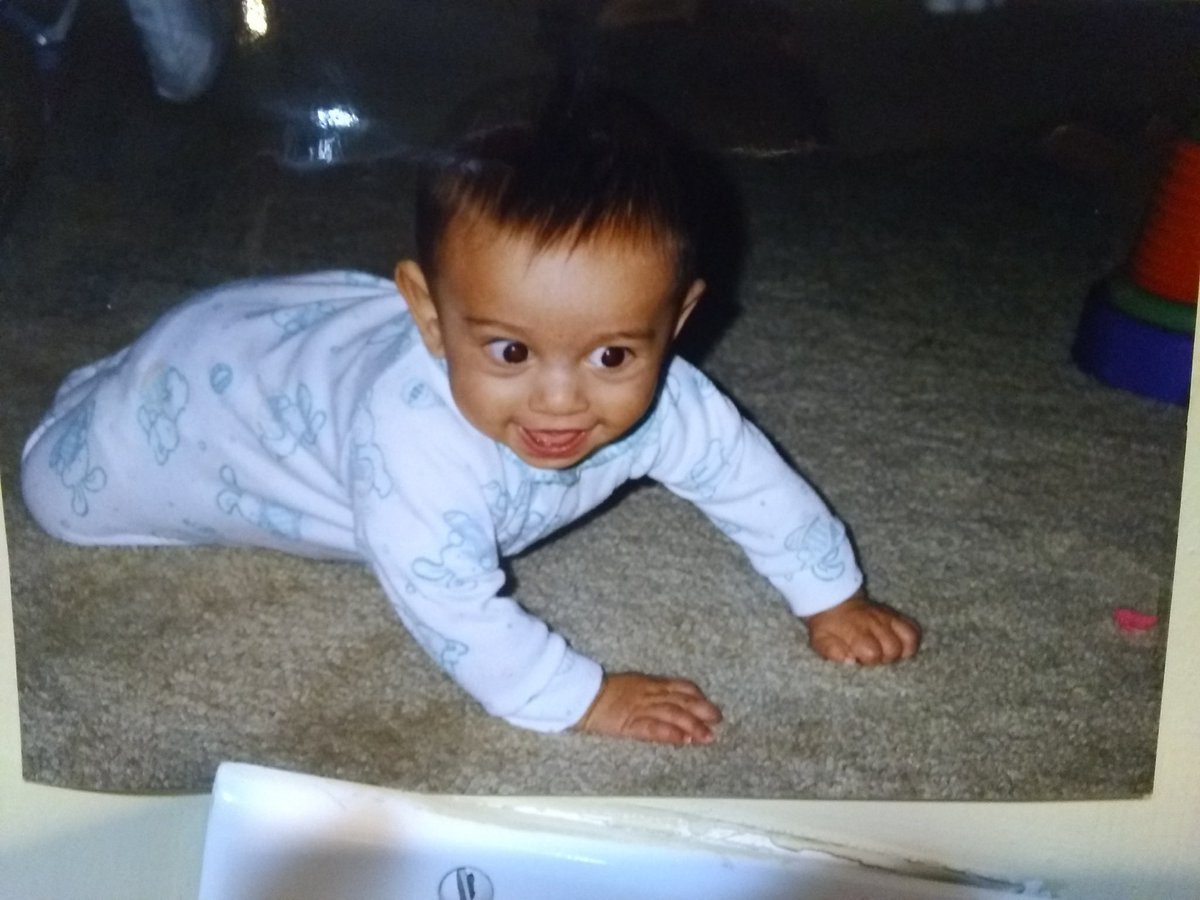 me crawling (for the first time) toward a pink barbie heel :3