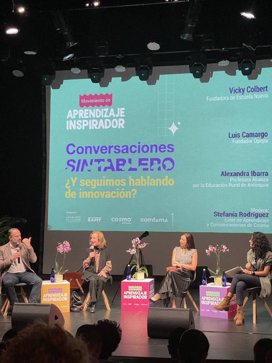 Debemos pasar de “resistencia por lo que tenemos” a tener “resonancia por lo que queremos”. Frase poderosa de ⁦<a href="/lobodelasnieves/">Luis Alberto Camargo 🌳</a>⁩ en #AprendizajeInspirador #FestivaldeFuturos de ⁦<a href="/Comfama/">Comfama</a>⁩ ⁦<a href="/EAFIT/">Universidad EAFIT</a>⁩