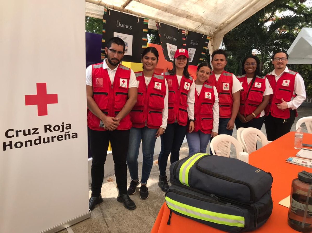 CRH_ElProgreso's tweet image. “Acción para la salud integral de las mujeres y las niñas” se llevó acabo en el #Parquelasmercedes se realizó una jornada de concientización y dando a conocer los proyectos que tiene nuestro consejo municipal “Mujeres desplazadas y Mujeres Trans”
🏥⛑️
@IFRC_es @CICR_DRMX