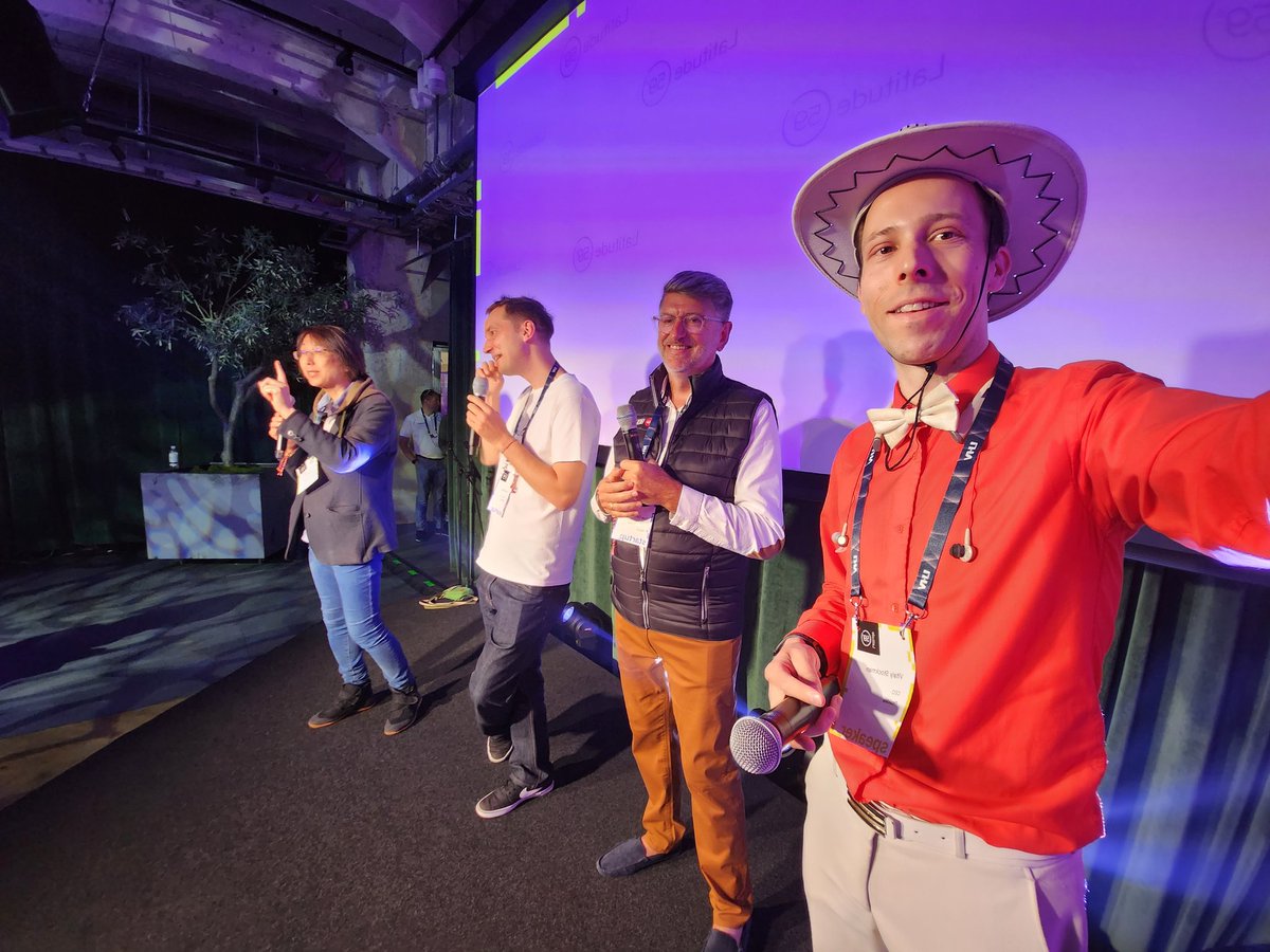 SviFi's tweet photo. In cooperation with @startupfukuoka , @DeskMeCom took part in @Latitude59 event in Tallinn ✨⛵ https://t.co/w1mOopjWZR