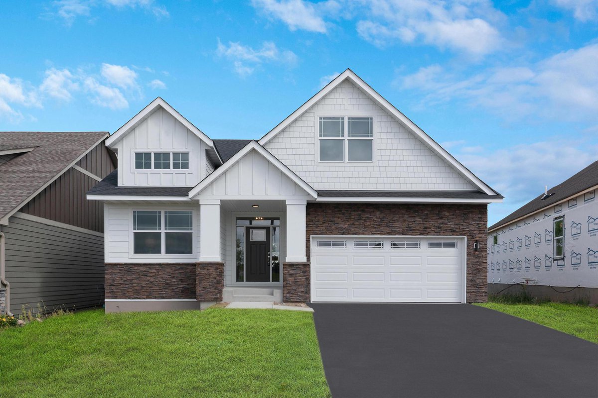 You have to see this home! 3 BD/ 3 BA in Lakeville. Call/text/DM me for details.  cpix.me/l/170367526