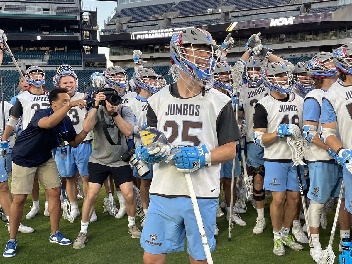 TuftsJumbos's tweet photo. MLAX | THE 2023 ELITE 90 D-III MLAX WINNER, CODY WIEBE! 

Cody has a 4.0 in mechanical engineering, amazing honor!

The Elite 90 is presented to the student-athlete with the highest cumulative GPA participating at the finals site for each of the NCAA’s 90 championships. https://t.co/HlsMw505za